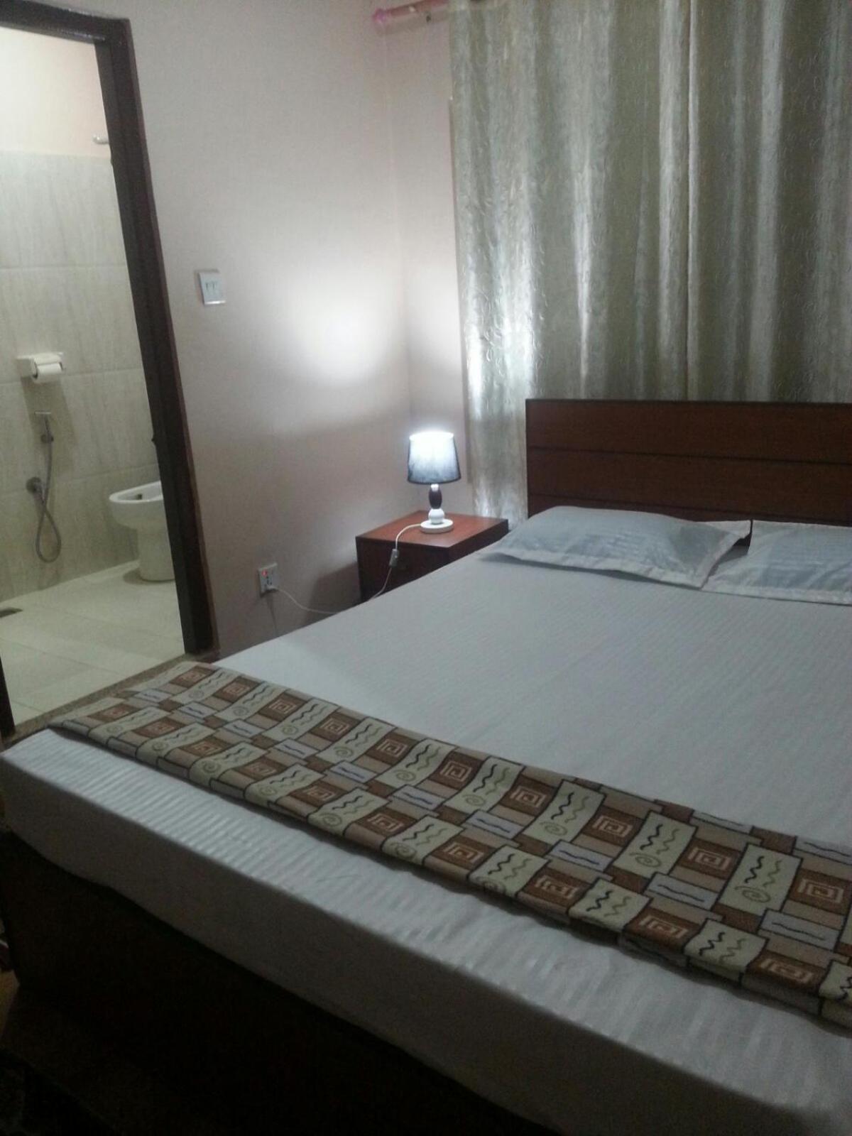 Apartment Rupas Kathmandu Esterno foto